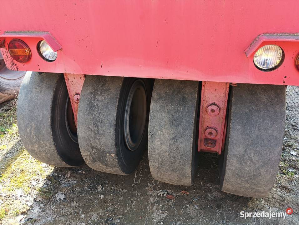 Stavostroj GRW Walec ogumiony 1976 w pełni Walce Kiełpino