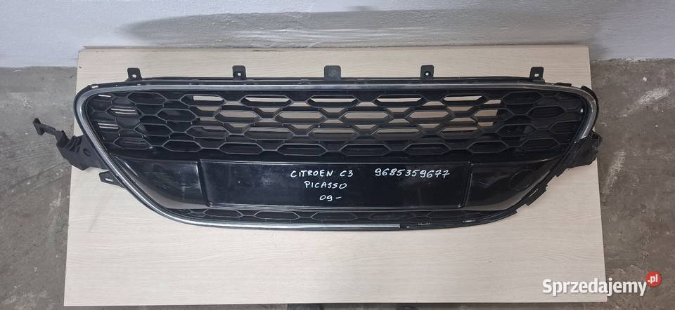 Atrapa Chłodnicy Citroen C3 osobowe Sandomierz