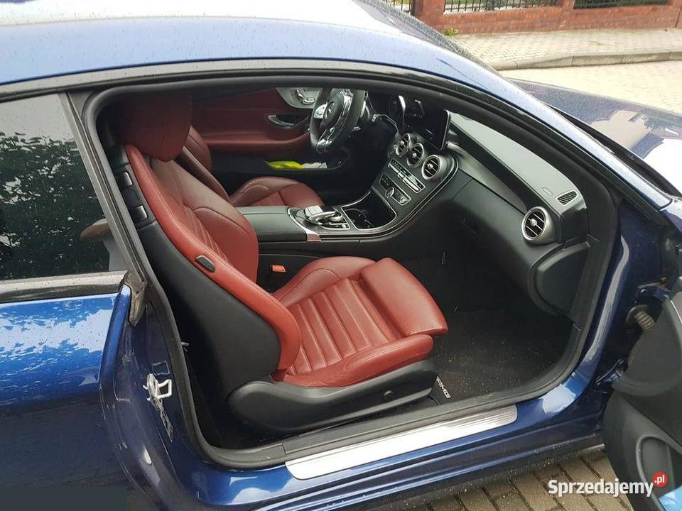 MercedesBenz Klasa C 300 7GTRONIC 20 Benzyna 245 sprzedam