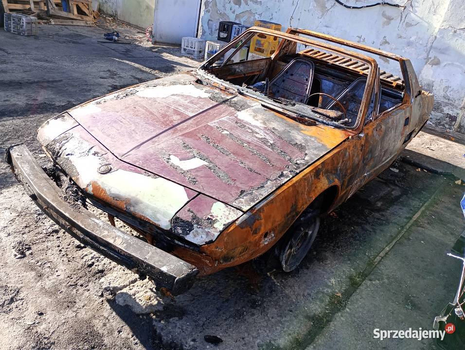 Fiat X19 klasyk uszkodzony bertone 5 biegów