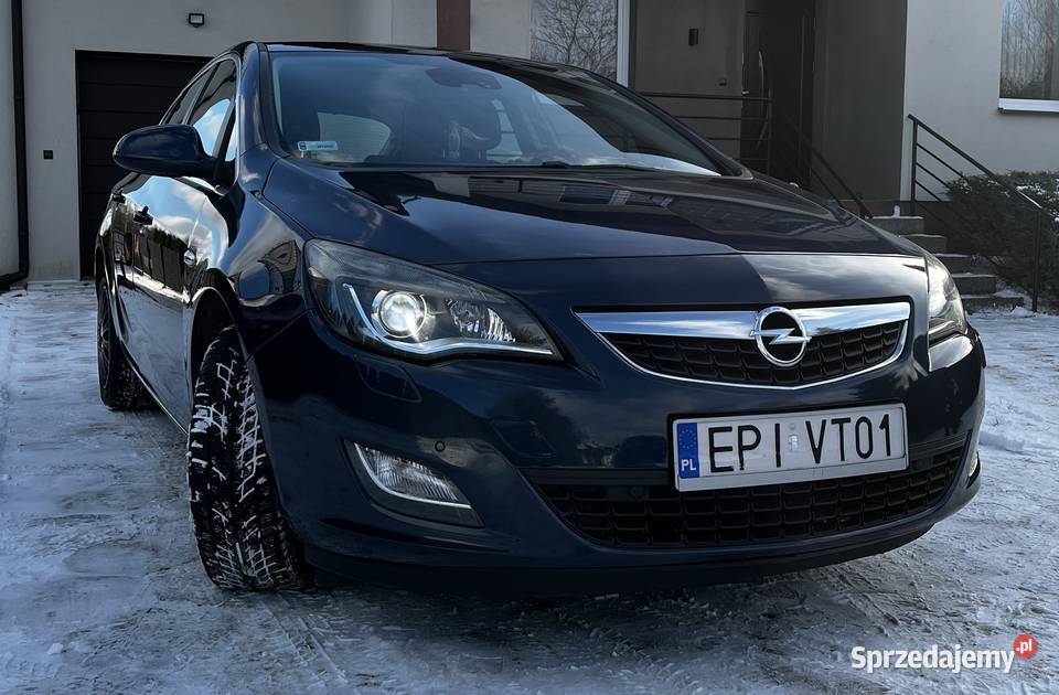 Opel Astra J 14 T 120 NISKI PRZEB BEZWYPAD Gorzkowice sprzedam