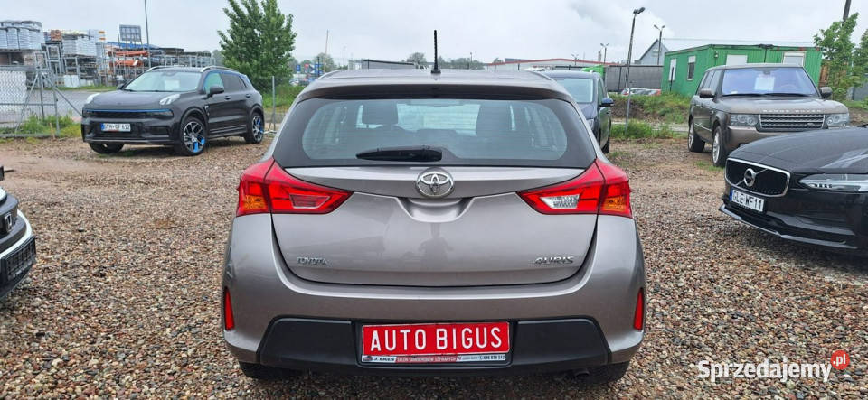 Toyota Auris climatronic ledy II 2012 nieuszkodzony Lębork
