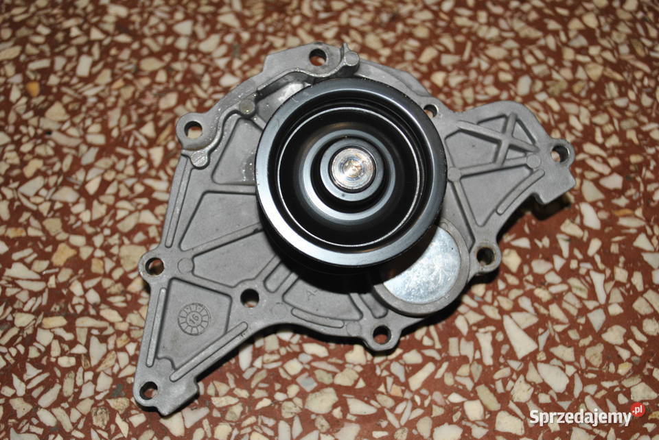 Pompa wody AUDI A4B5 A6C5 SKODA PASSAT B5 Poręba