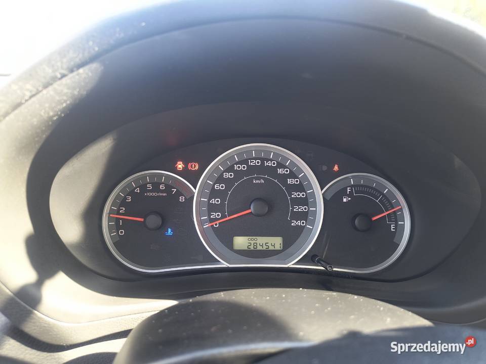 Subaru Impreza gh z Lpg welurowa tapicerka Impreza Brzeziny sprzedam