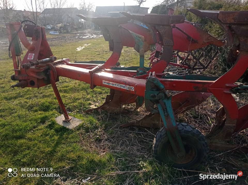 Pług kverneland f120 3 skibowy obrotowy Pługi Puck sprzedam