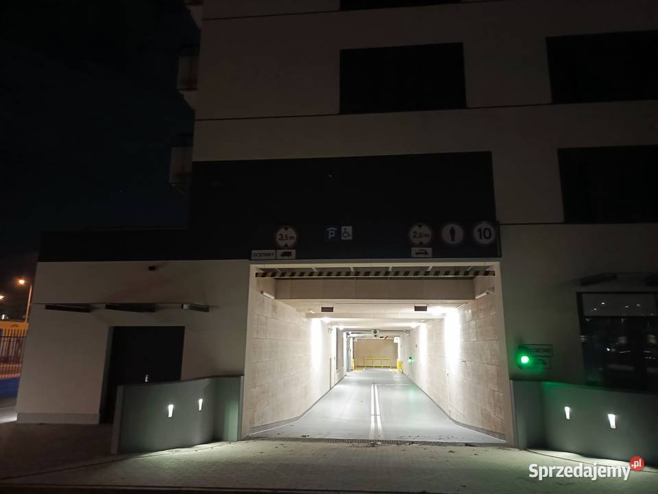 Miejsce garażowe z BOXemkomórką Ursynów murowany Warszawa