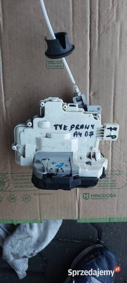 Zamek drzwi prawy tył AUDI A4 B7 7PIN