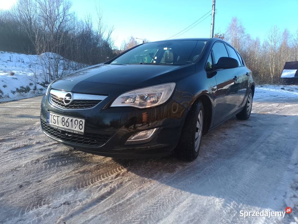 Opel Astra JCosmo LPG Właściciel Bodzentyn