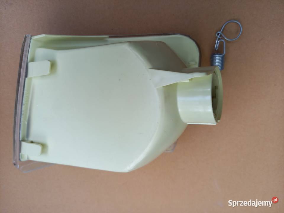 6729789 Lampa kierunkowskazu przód prawa biały