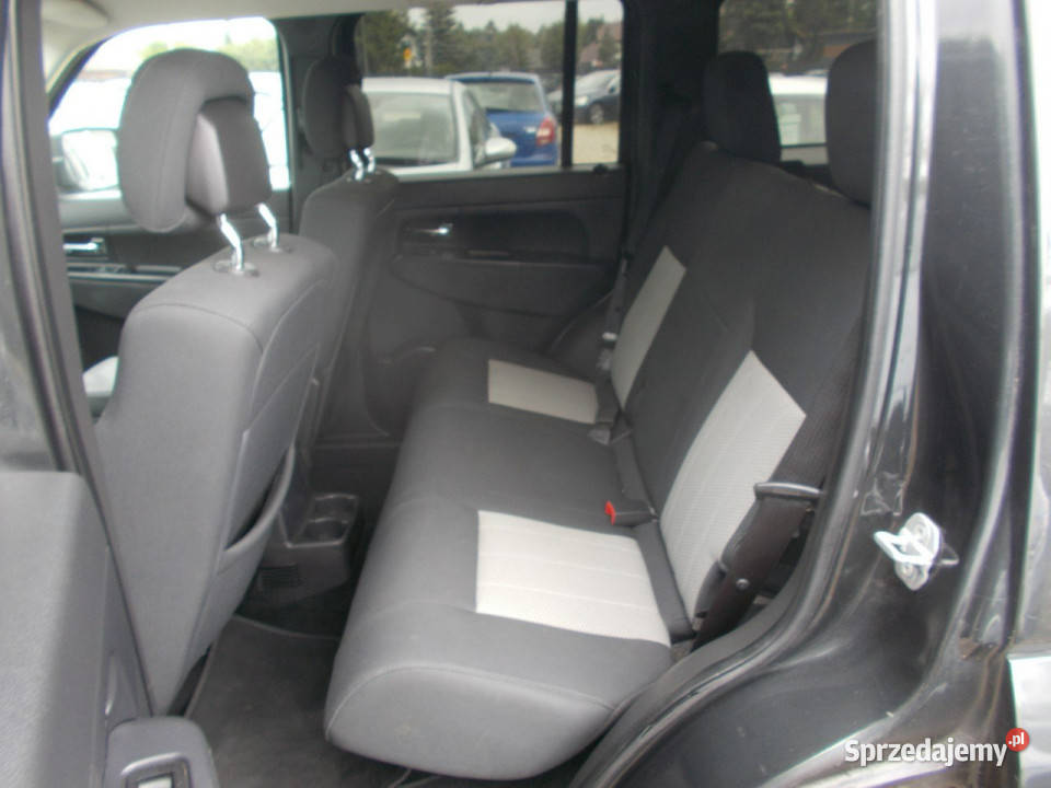 Jeep Liberty 37 Benzyna 205Automat4X4MOŻLIWA gniazdo USB Liberty