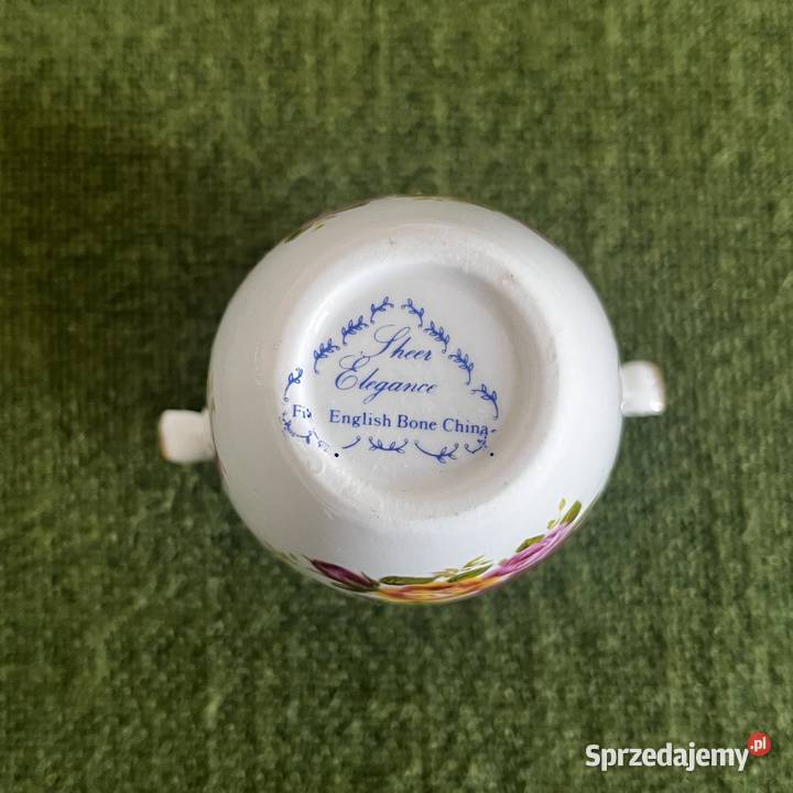 Wazonik Fine English Bone China w róże małopolskie