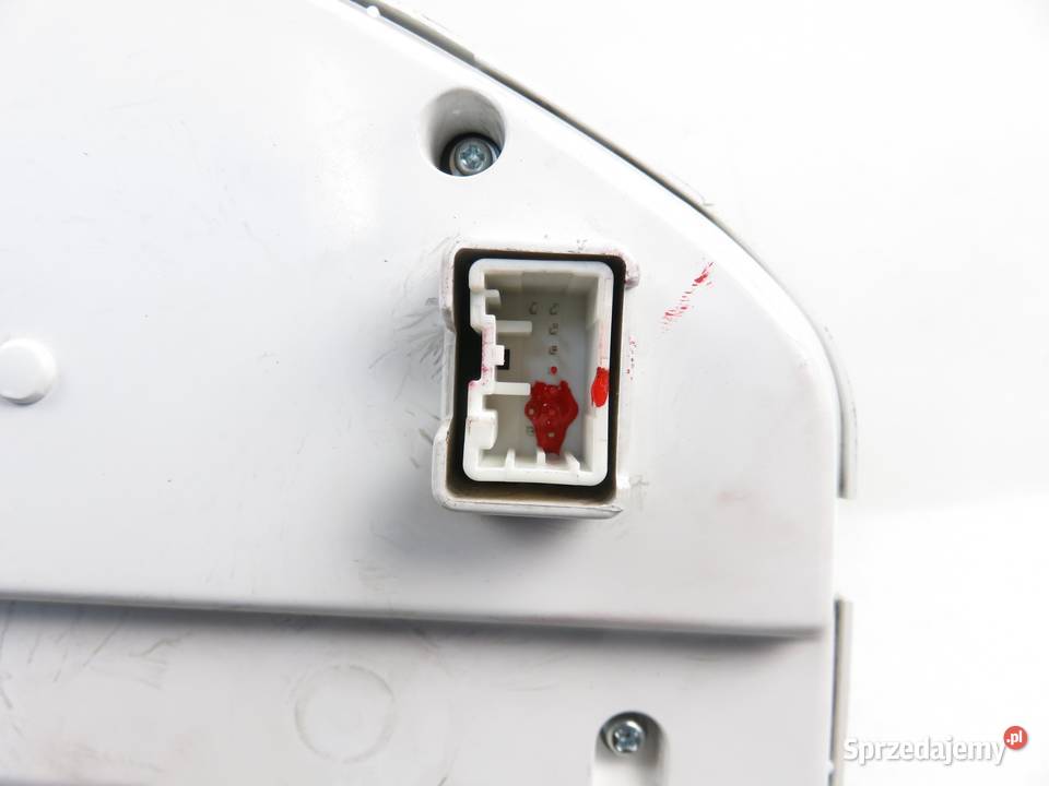 LICZNIK VOLVO V60 I D3 31343325AA