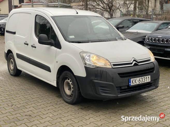 CITROEN BERLINGO VAN 2018 156000 ccm 100 Warszawa