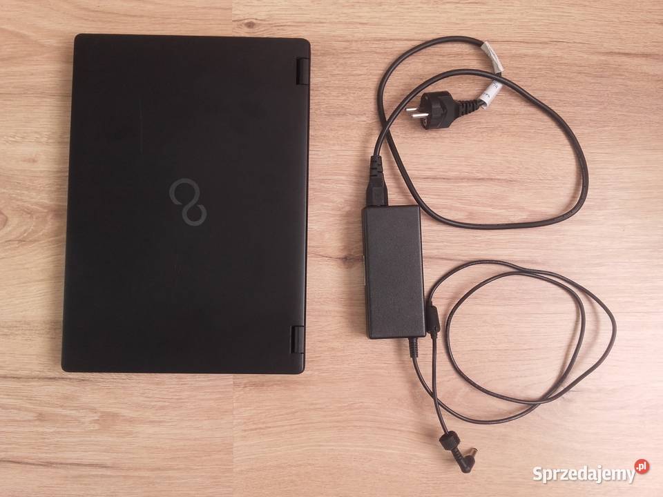 Laptop Fujitsu Lifebook E449 Core i3 8130U 8GB Bydgoszcz