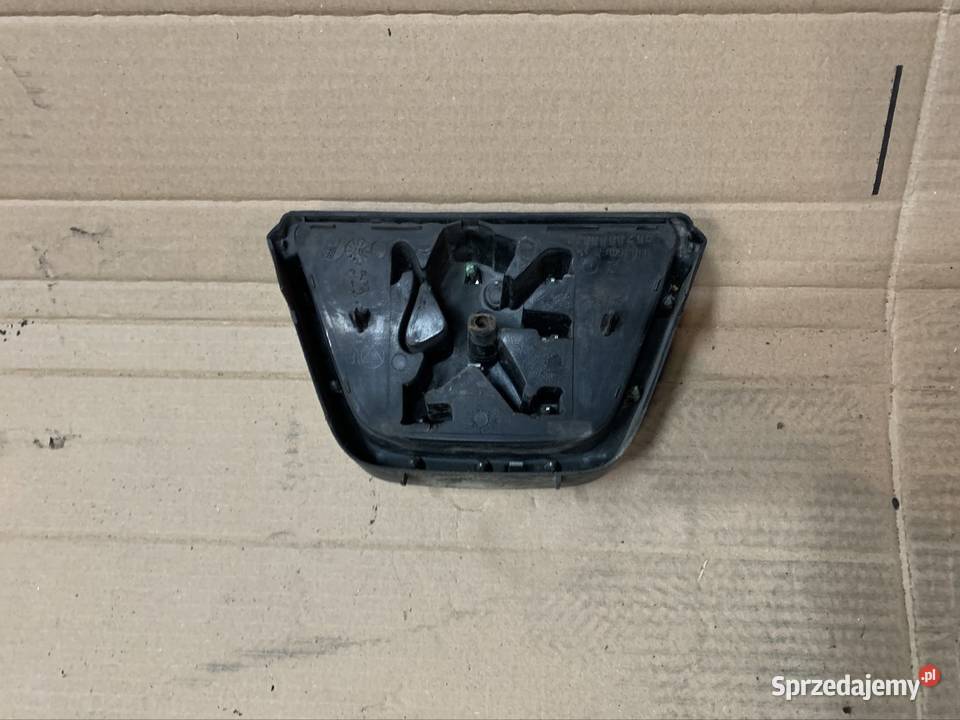 9628688677 emblemat znaczek grilla Peugeot 206 sprzedam