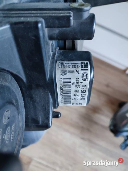 Lampy przednie opel astra H GM HELLA