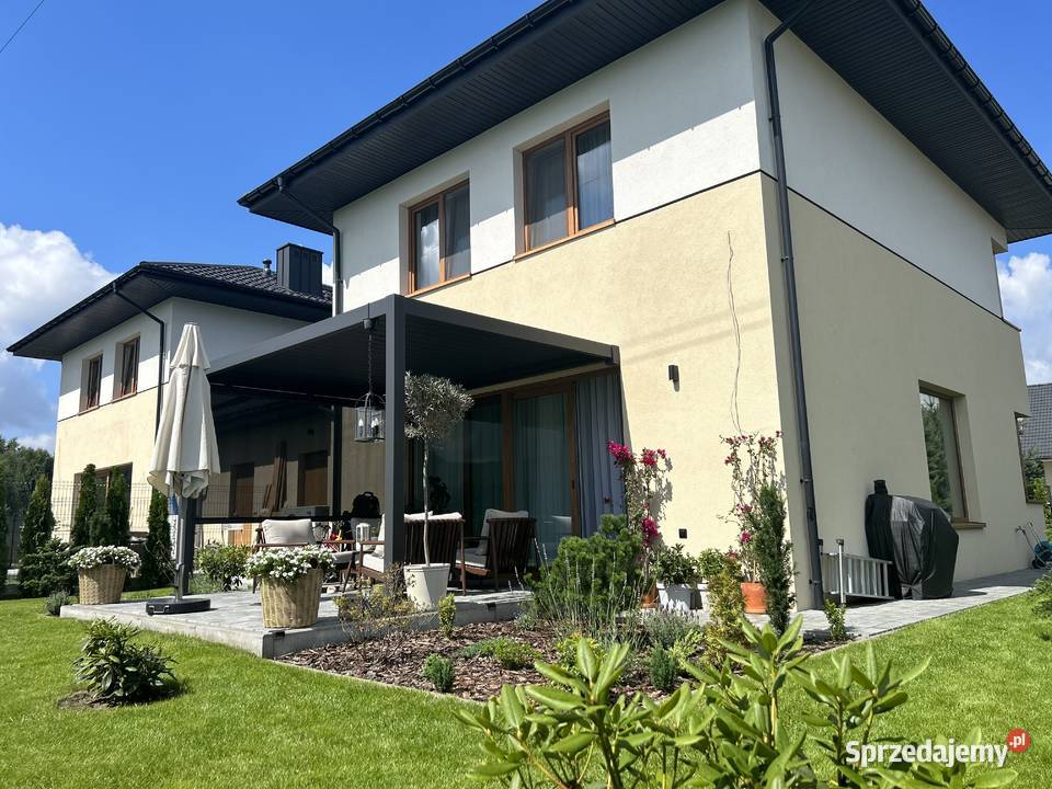 Na sprzedaż bliźniak 130 m2 Polączone garażami 4 Dosin sprzedam