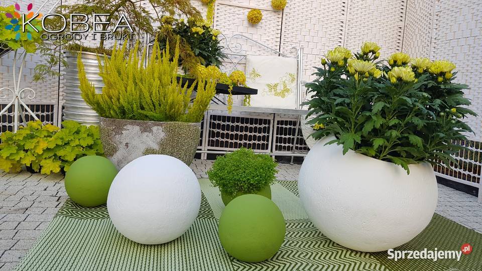 Dekoracje i ozdoby do ogrodu Kula betonowa 15 Jaworze
