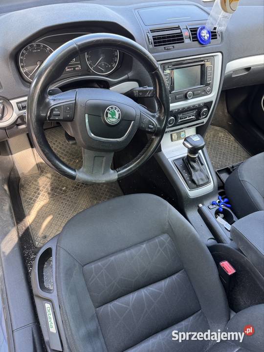 Skoda Octavia 2 2011r automat asystent parkowania dolnośląskie Wrocław sprzedam