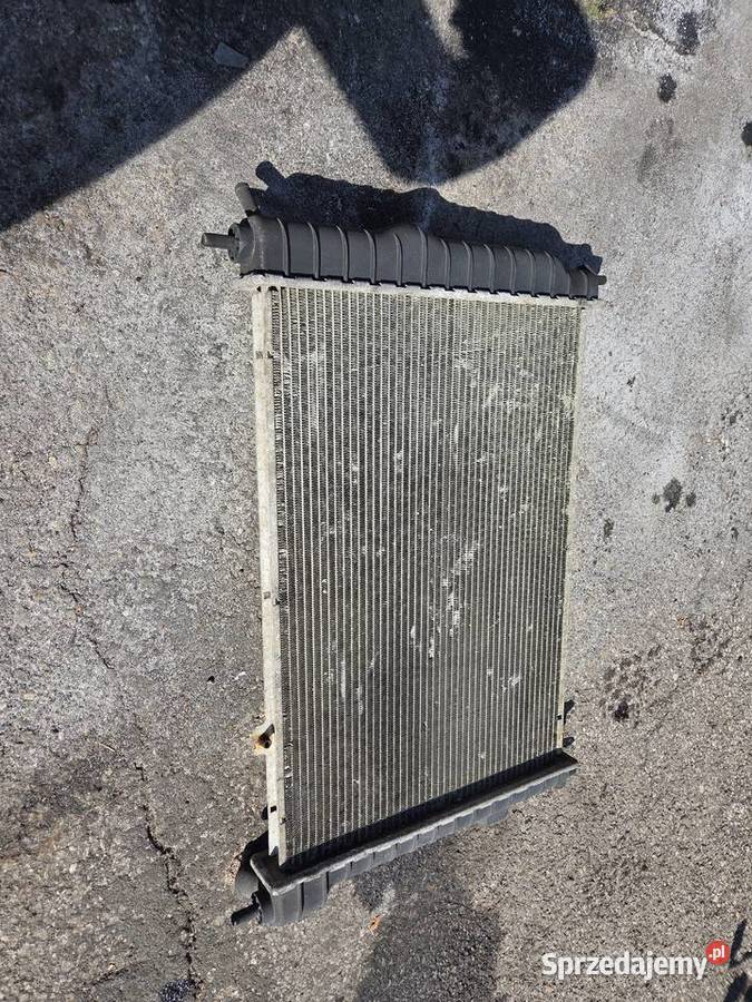 Chłodnica Opel Vectra b 18 osobowe Łagów