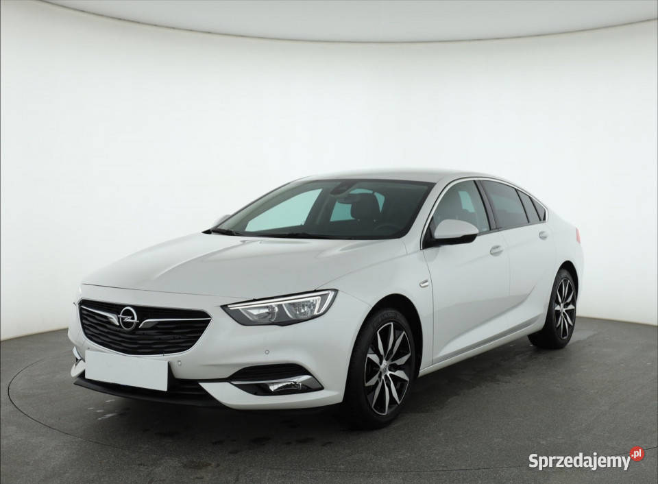 Opel Insignia 15 Turbo skórzana tapicerka Piaseczno