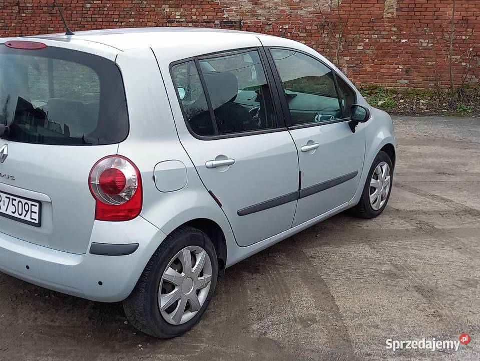 Modus bogato wyposażony stan bez rdzy Środa Wielkopolska sprzedam