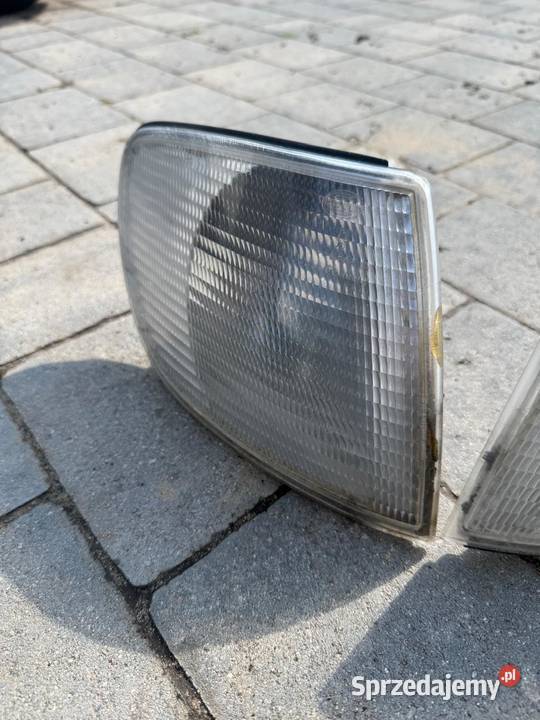Kierunkowskazy Audi A6 C4 S6 C4 Hella osobowe Części samochodowe