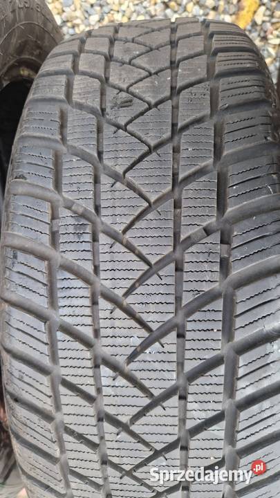 Zimówki GT Radial WinterPro 2 20560R16 DOT 2522 Samochodowe