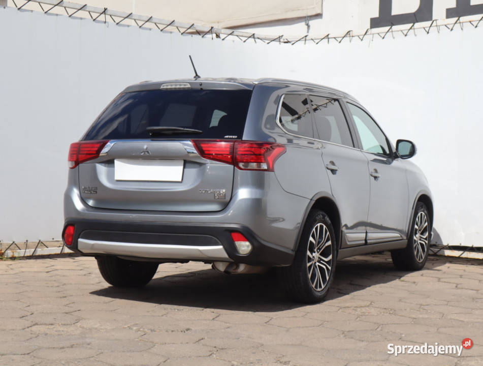 Mitsubishi Outlander 20 isofix