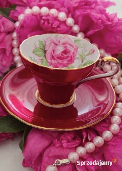 Porcelana zdobiona motywem róż Pabianice