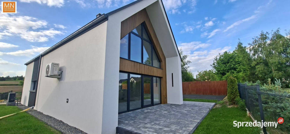 Dom wolnostojący Łuczyce Pod Lasem 203m2