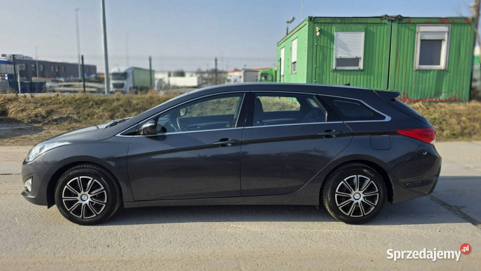 Hyundai i40 LEDY climatronic mały przebieg światła do jazdy dziennej Lębork