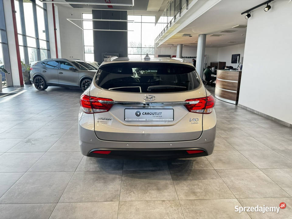 Hyundai i40 SW 17CRDI 141 DCT 2016 r salon światła LED Myślenice