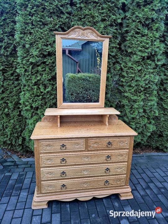 Drewniana toaletka z lustrem Rawa Mazowiecka