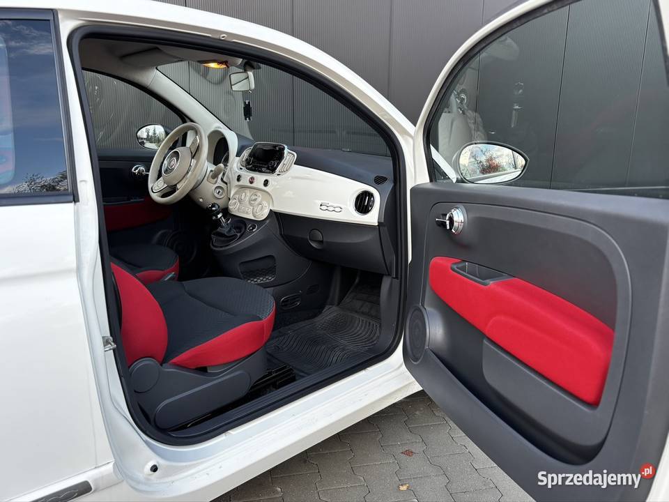 Fiat 500 lift krajowy bezwypadkowy LPG Rok produkcji 2015 Katowice