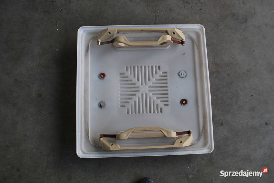 OKNO DACHOWESZYBERDACH DO KEMPINGUKAMPERAOTWÓR Kempingowe sprzedam