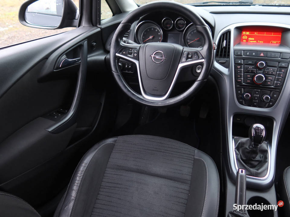 Opel Astra 14 T nieuszkodzony Katowice