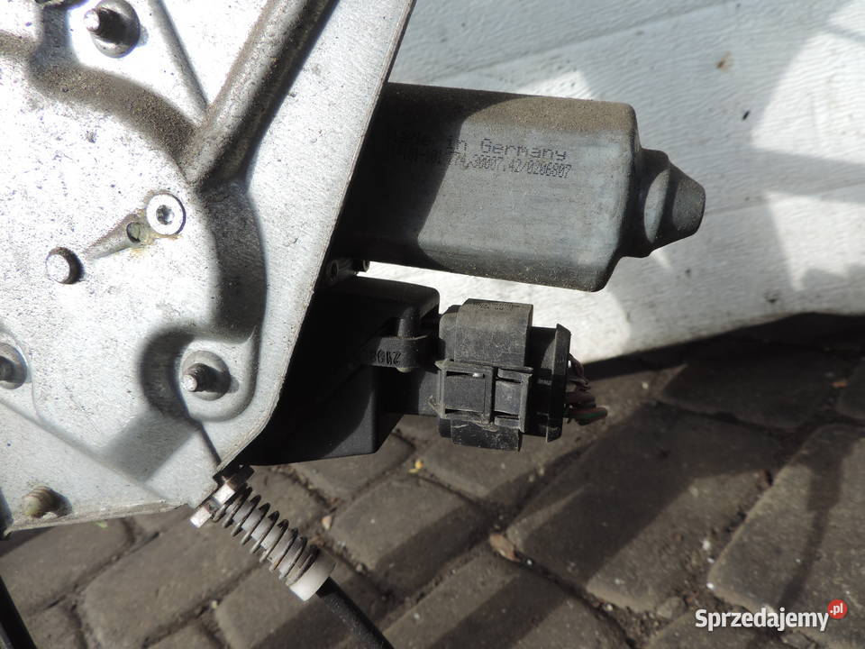 MECHANIZM PODNOSZENIA SZYBY LEWY PRZÓD AUDI A3 Wyposażenie elektryczne Nowy Sącz