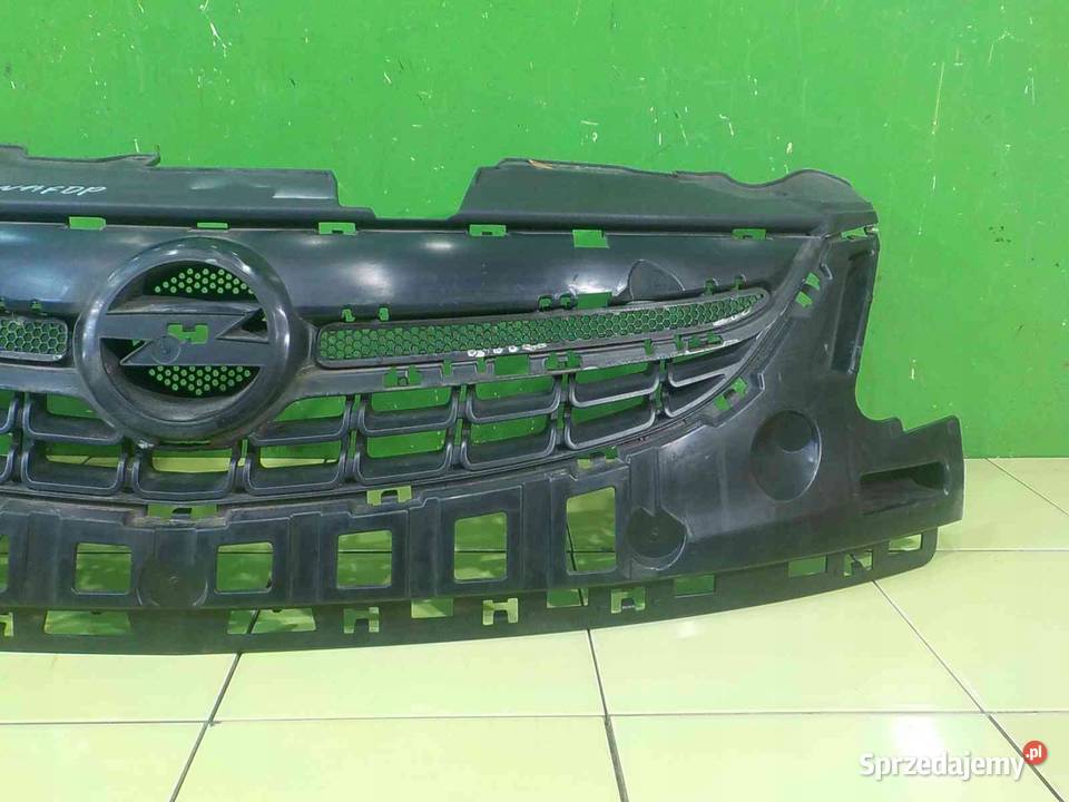 OPEL CORSA D LIFT 12 B 14r HB 5D atrapa grill Suków