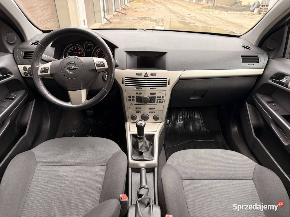 Opel Astra 16 115 20078 krajowy doinwestowany benzyna sprzedam