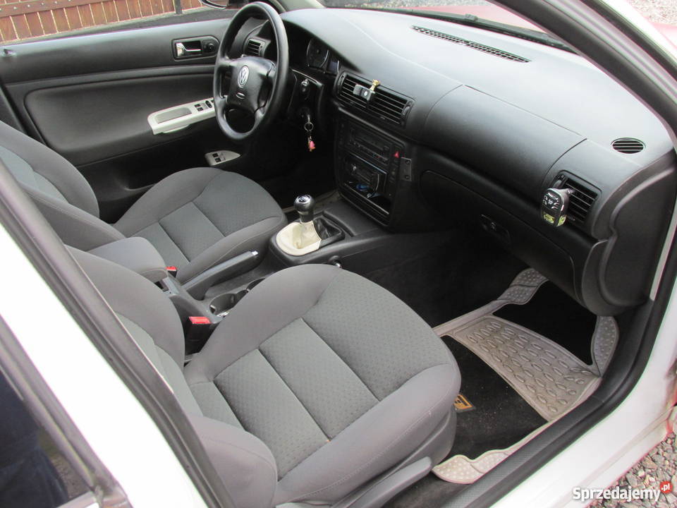 VW PASSAT B5 FL 2004 19TDI FOLIA manualna sprzedam