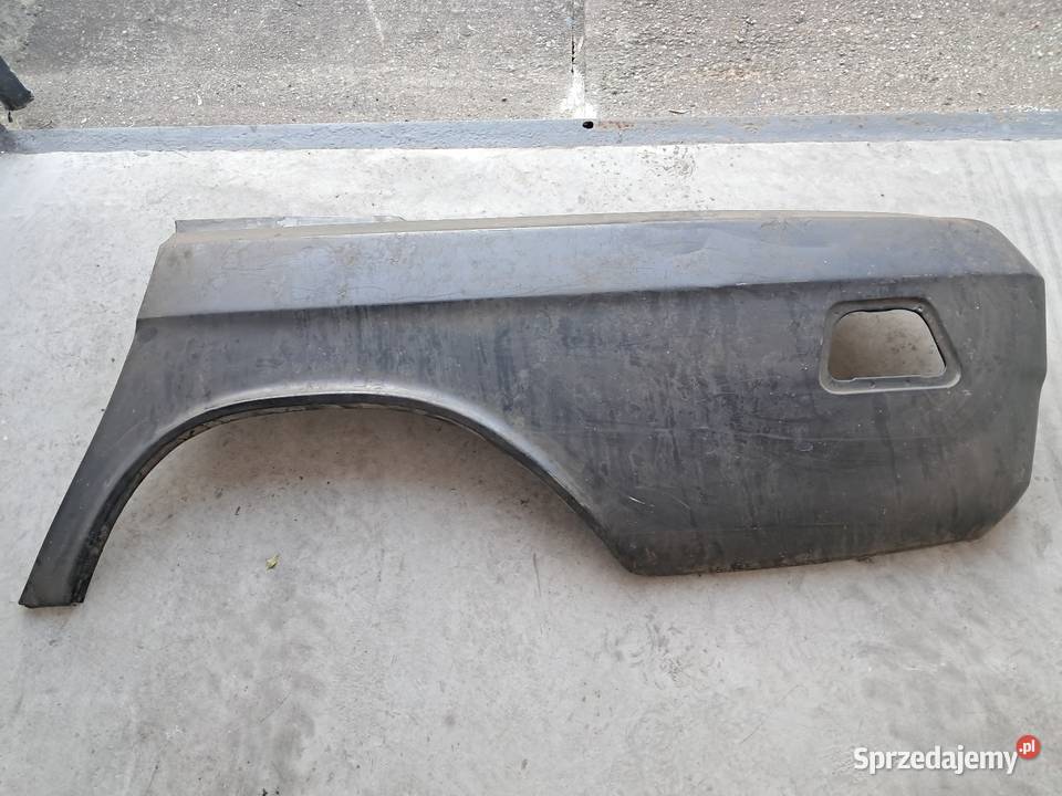 Wołga 24 błotnik radio zegarek Siedlce