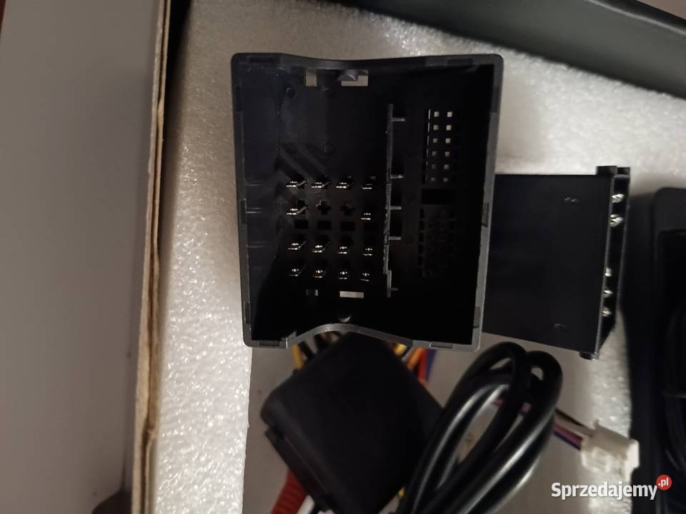 Samochodowe stereo nawigacja kamera cofania BMW GPS i akcesoria Żywiec