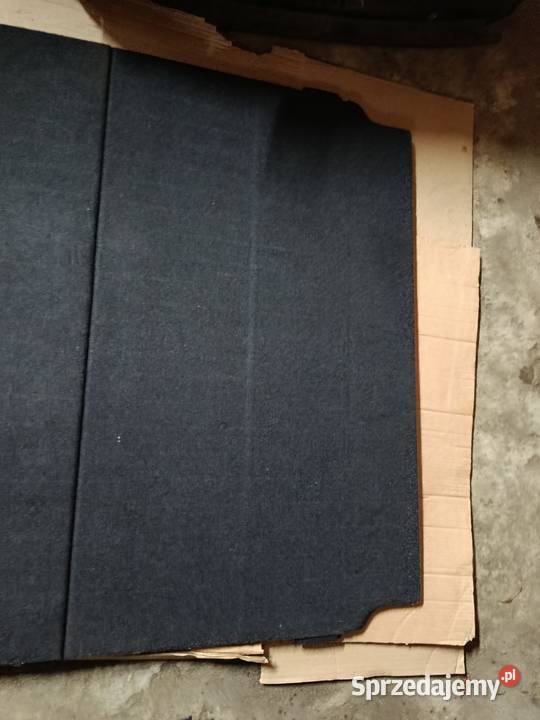 PODŁOGA BAGAŻNIKA PASSAT B8 LIFT KOMBI Wyposażenie wnętrza sprzedam