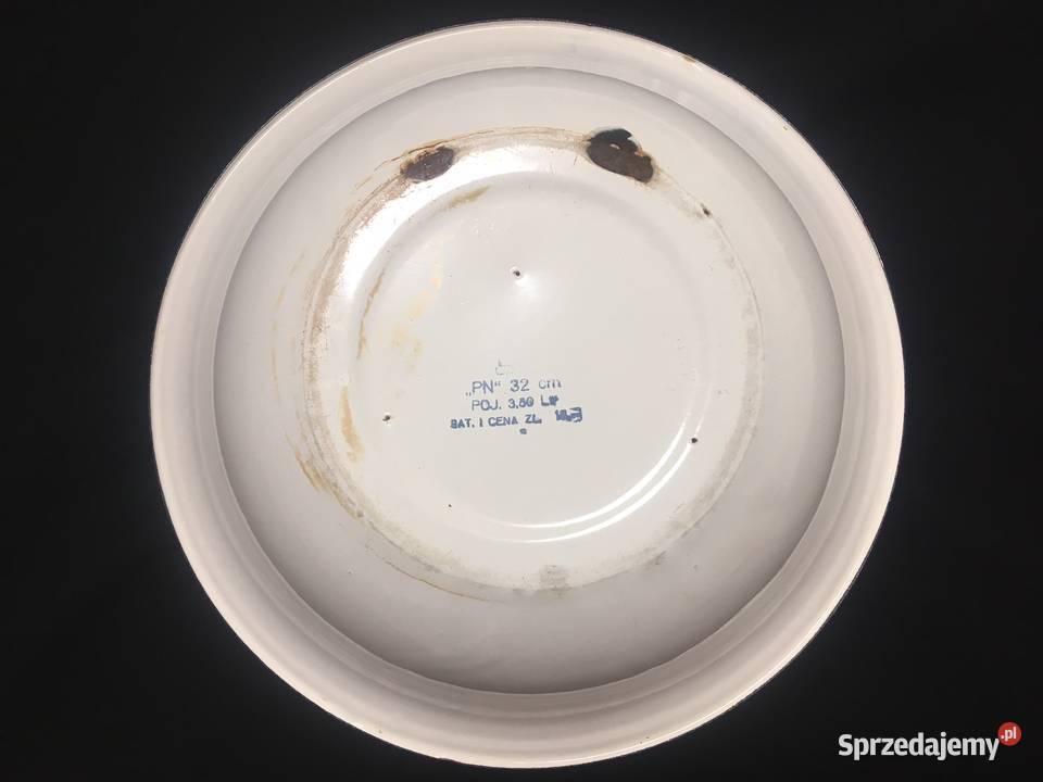 Miska biała metalowa 32 PRL zachodniopomorskie Kołobrzeg