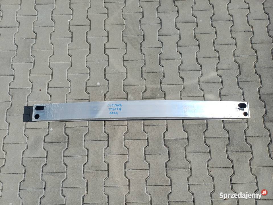 Belka zderzaka tylnego Toyota Sienna 2024