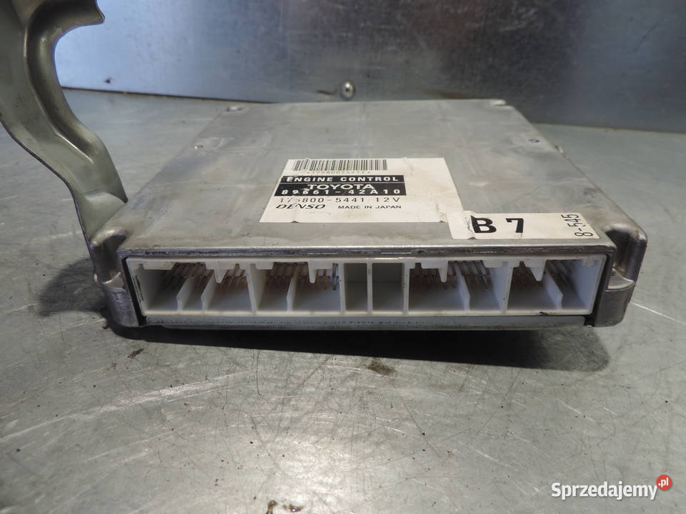 TOYOTA RAV4 II 20D KOMPUTER SILNIKA 8966142A10