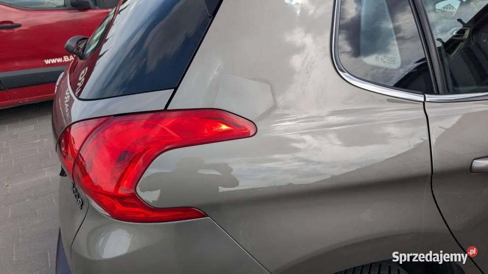 Sprzedam Peugeot 2008 produkcji 2013 SUV Dachowa sprzedam