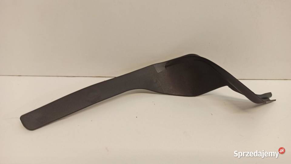 VOLVO XC70 II USZCZELKA KLAPY TYŁ PRAWA 31297259 sprzedam