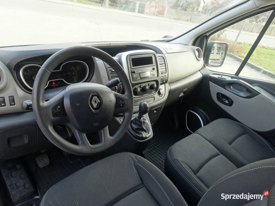 Trafic 16 dCi 95 L1H1 Business 158 2017 diesel Olkusz